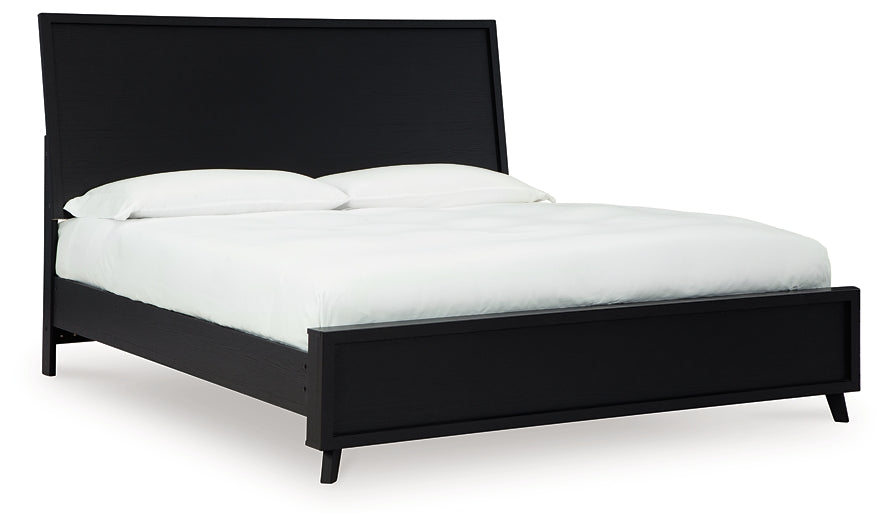 Danziar King Panel Bed with Mirrored Dresser and Nightstand