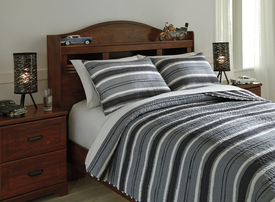 Ashley Express - Merlin Full Coverlet Set