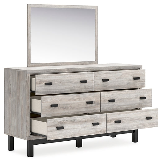 Vessalli Queen Panel Headboard with Mirrored Dresser